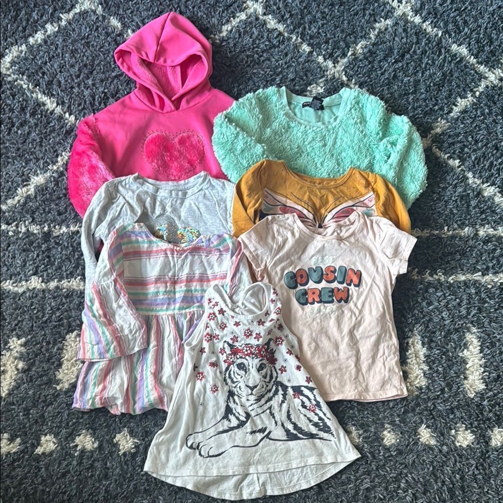 Bundle of 7 Girls Tops